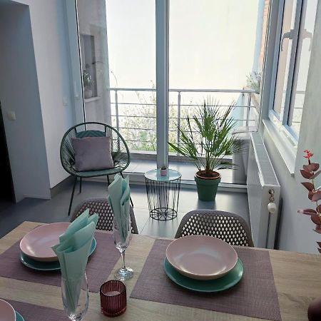 Apartment Villa Ksenija Остенде Экстерьер фото