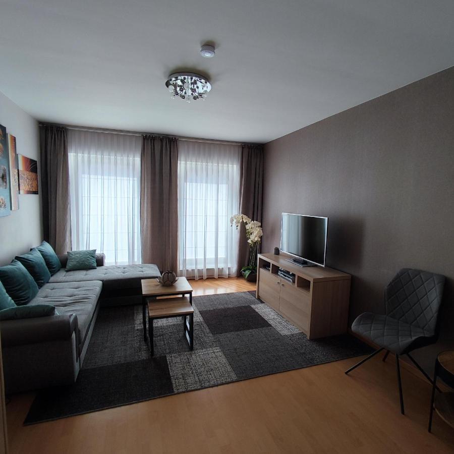 Apartment Villa Ksenija Остенде Экстерьер фото