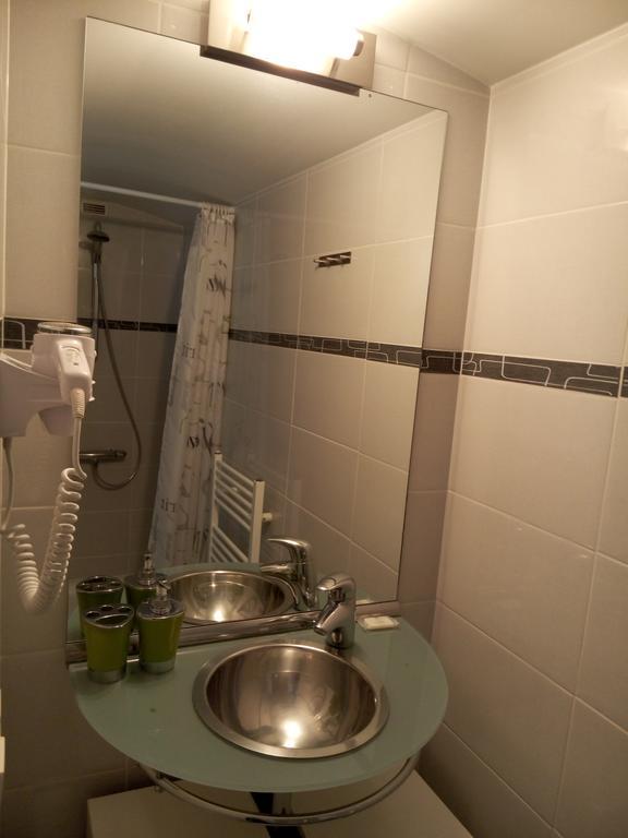 Apartment Villa Ksenija Остенде Экстерьер фото